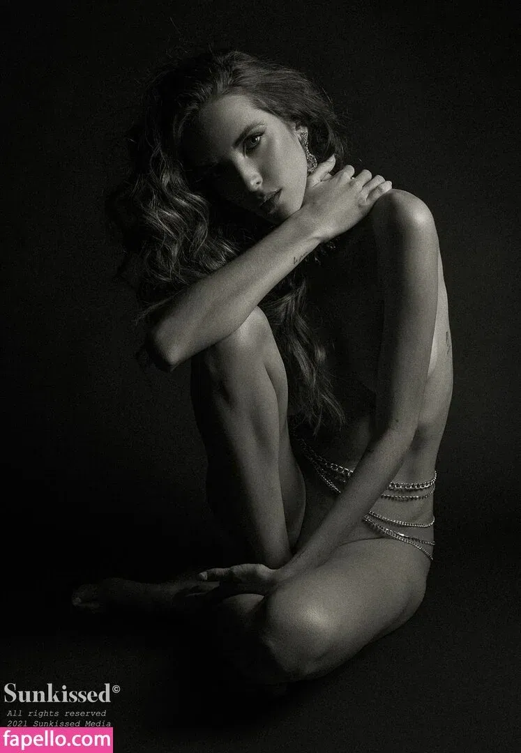 Sunkissedmag Onlyfans Photo Gallery 