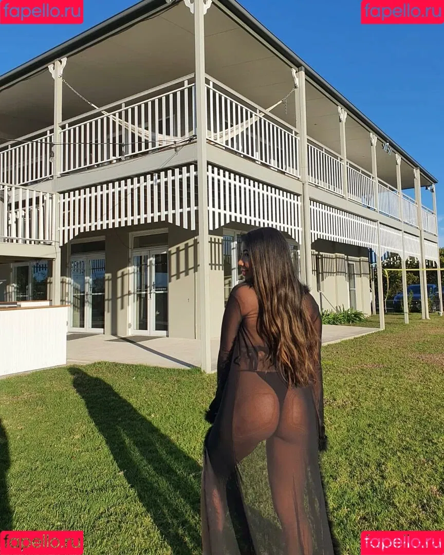 Sml.Prsn Onlyfans Photo Gallery 