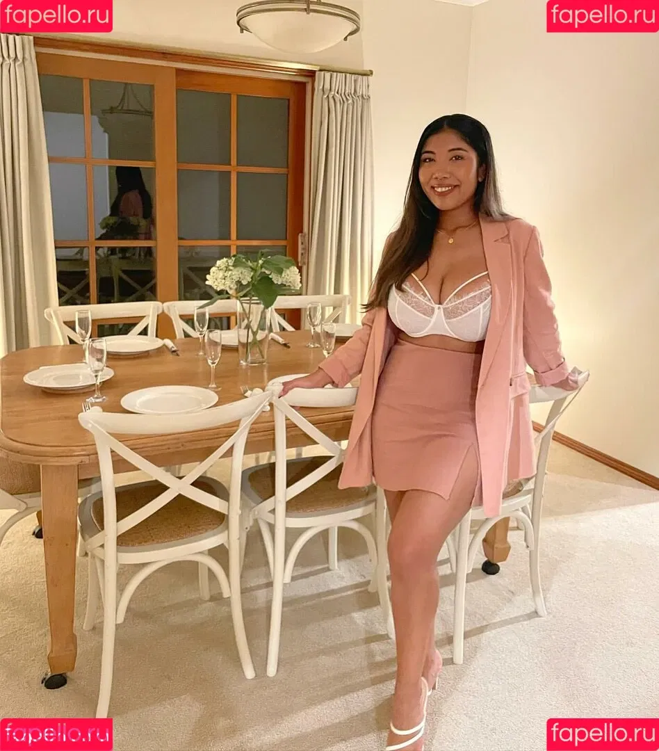 Sml.Prsn Onlyfans Photo Gallery 