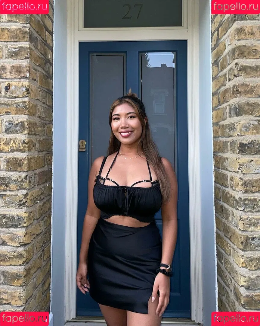 Sml.Prsn Onlyfans Photo Gallery 
