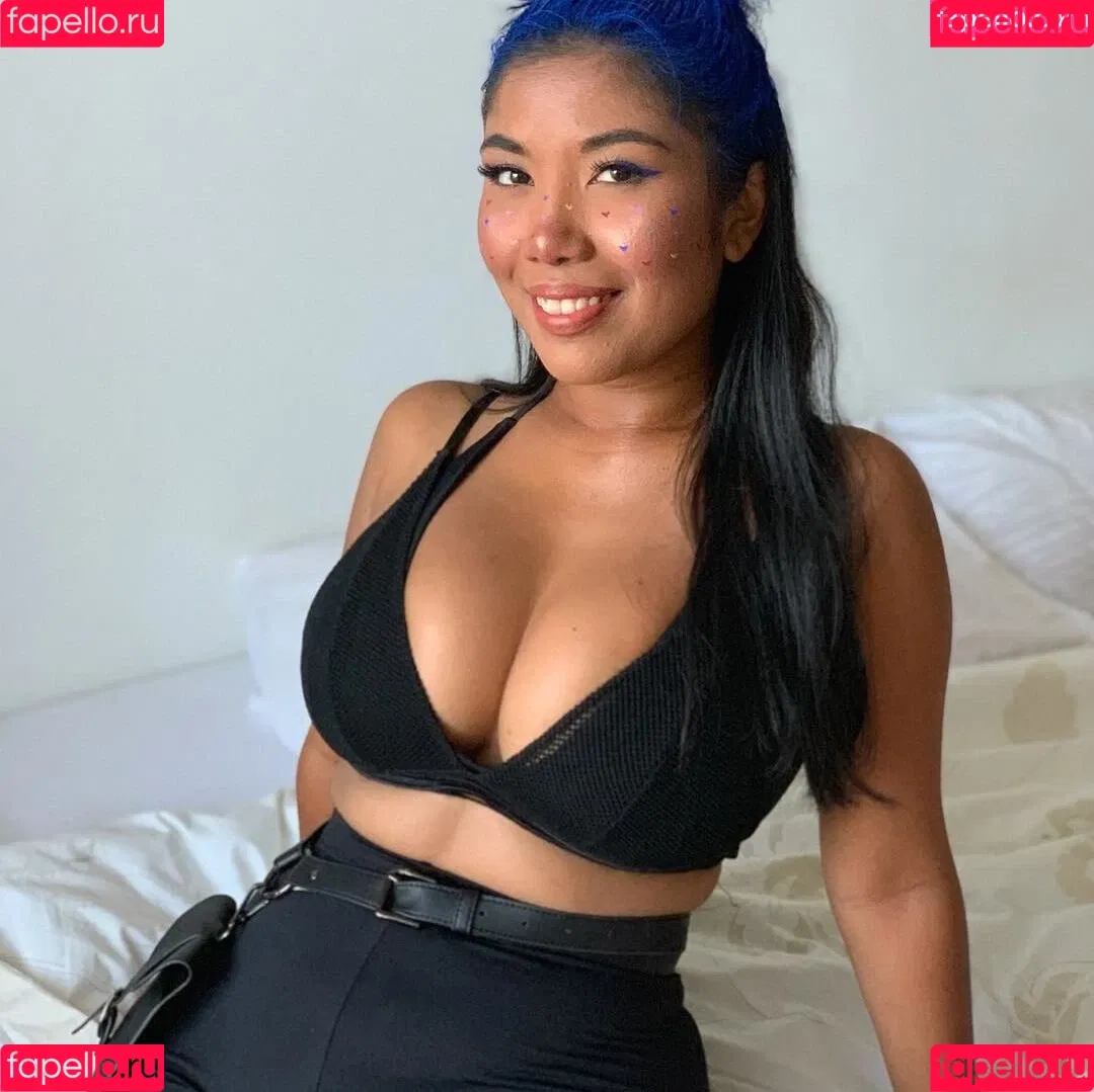 Sml.Prsn Onlyfans Photo Gallery 