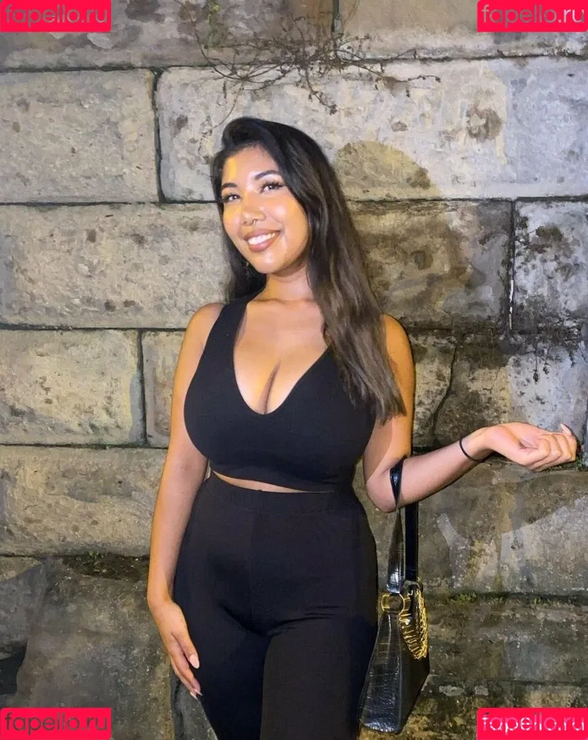 Sml.Prsn Onlyfans Photo Gallery 