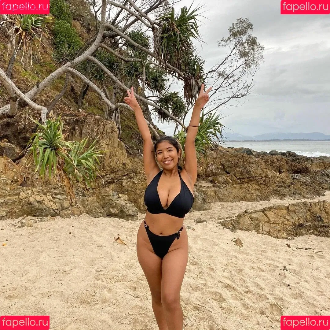Sml.Prsn Onlyfans Photo Gallery 
