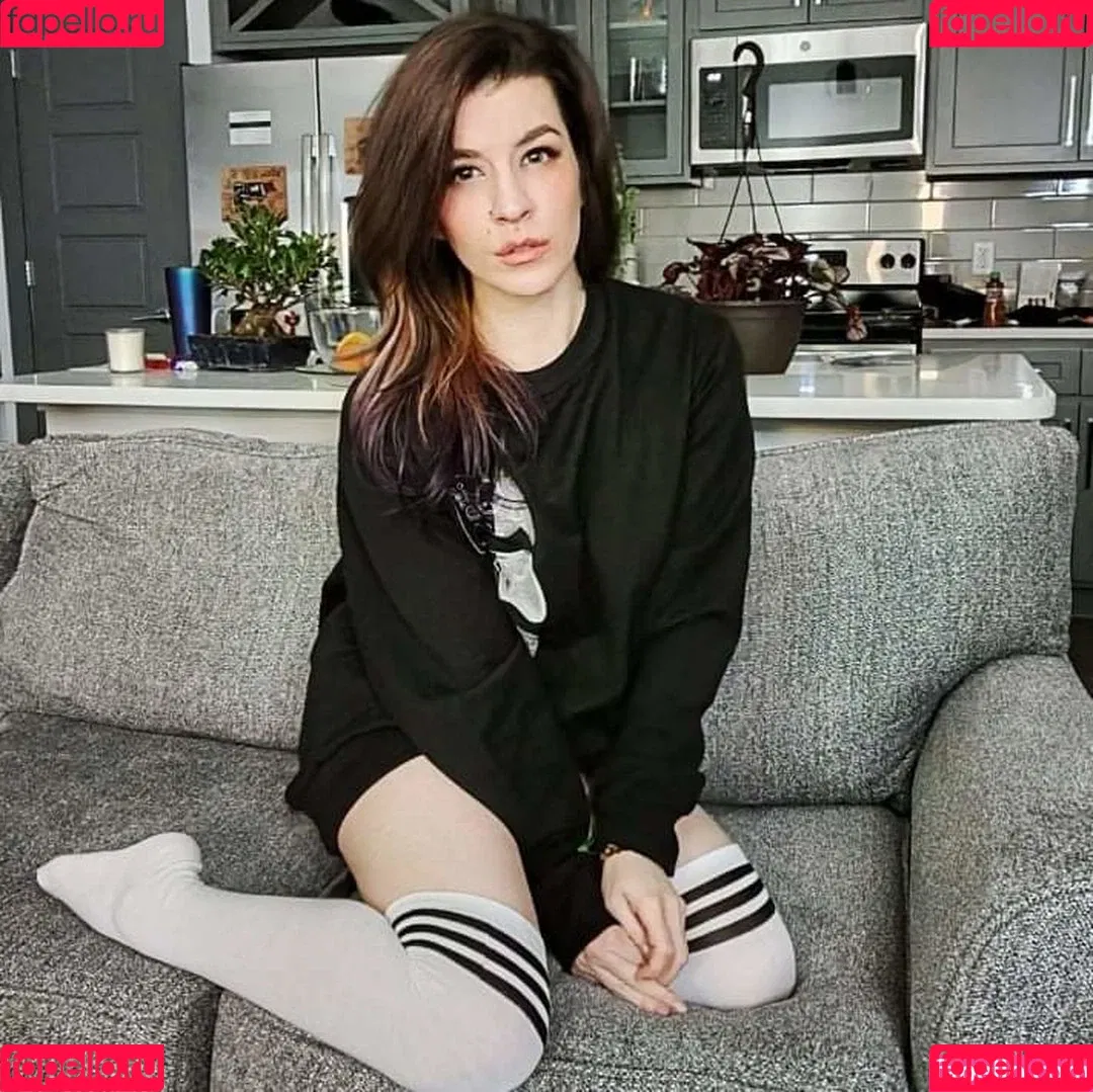 Kat Gunn Onlyfans Photo Gallery 