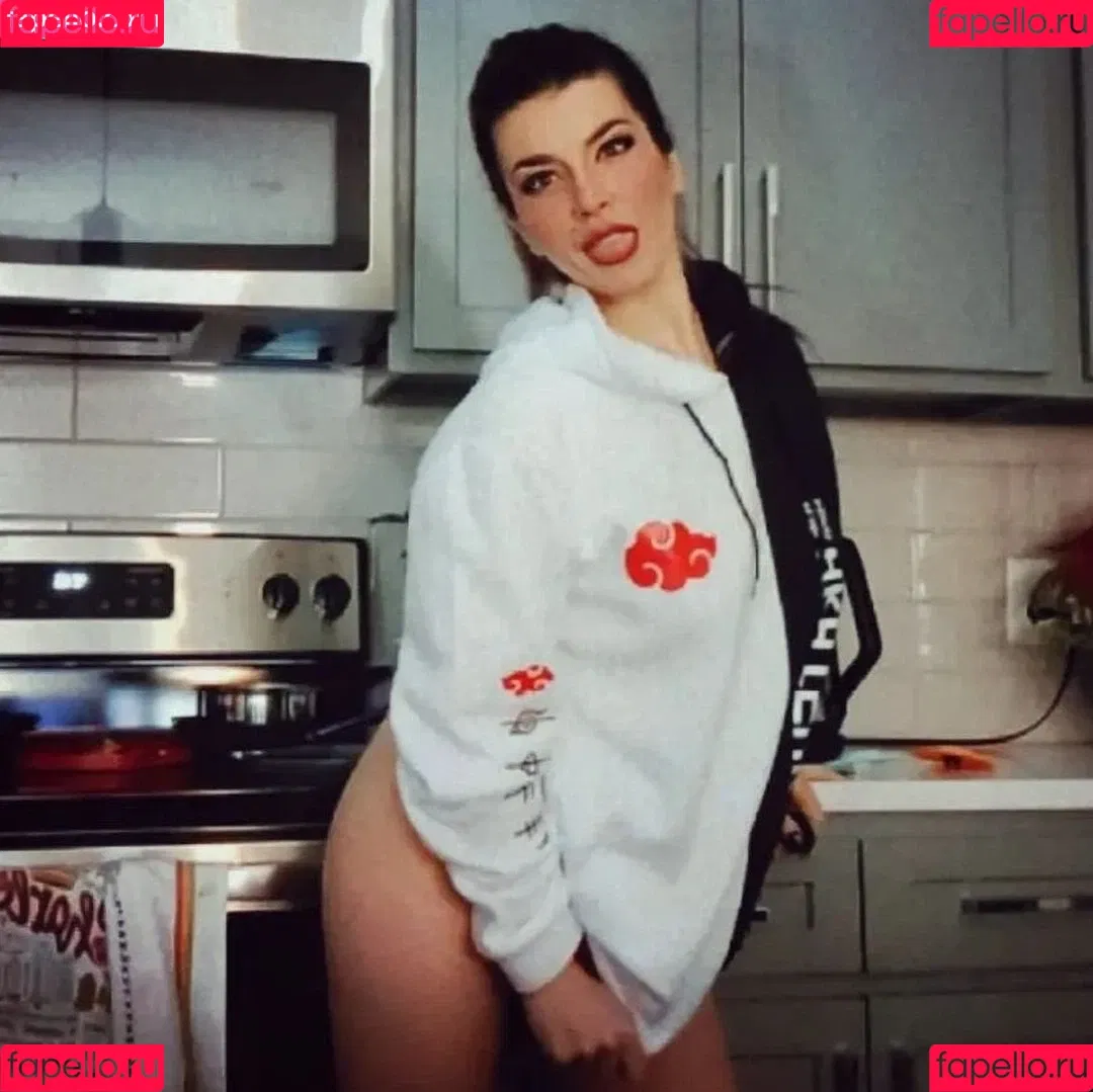 Kat Gunn Onlyfans Photo Gallery 