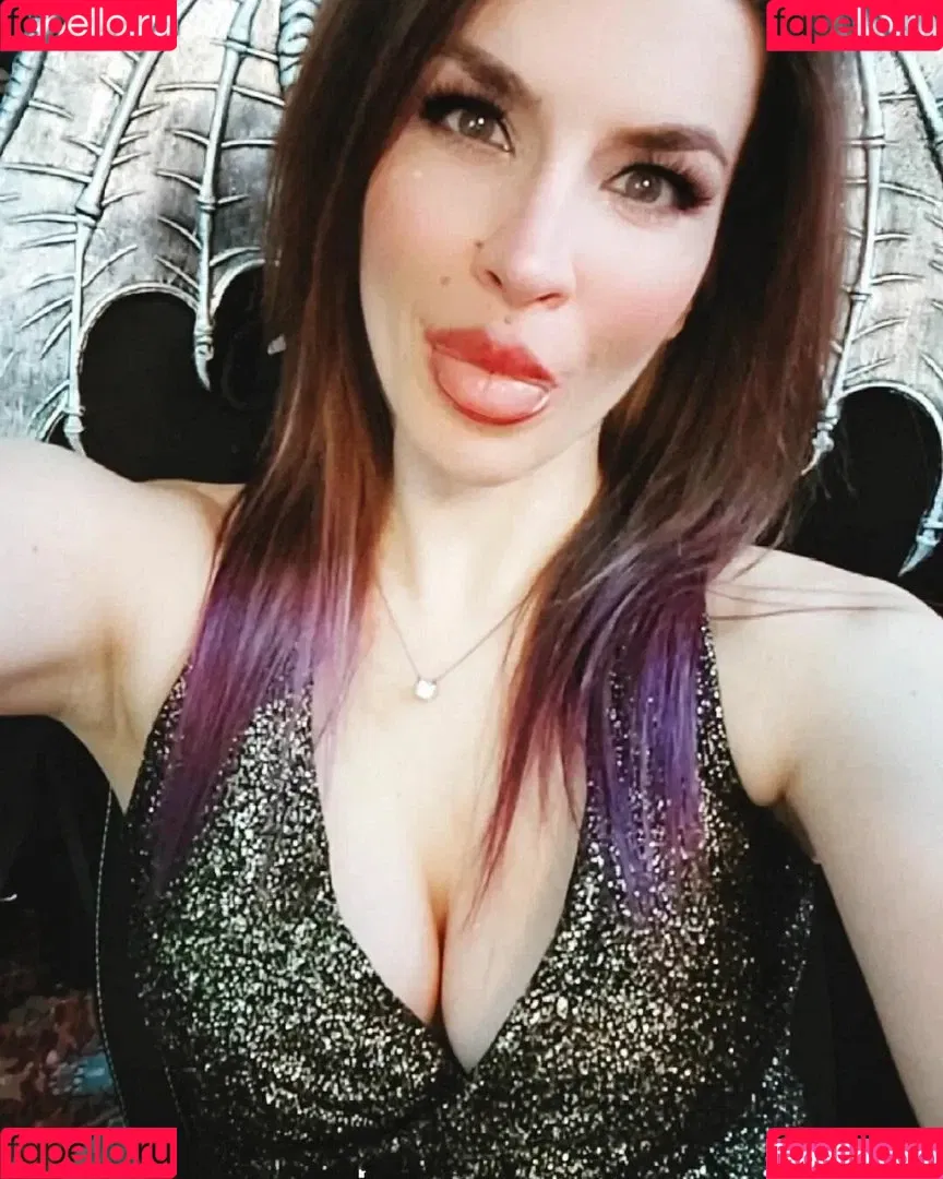 Kat Gunn Onlyfans Photo Gallery 