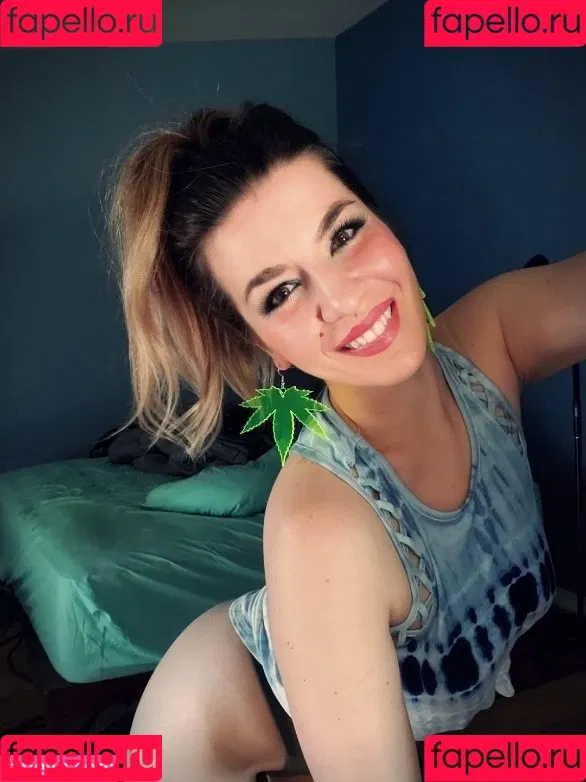 Kat Gunn Onlyfans Photo Gallery 