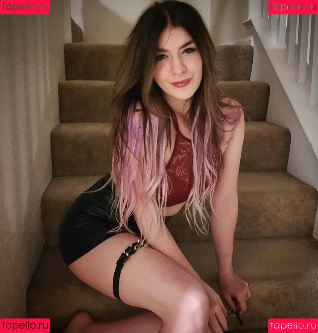 Kat Gunn Onlyfans Photo Gallery 