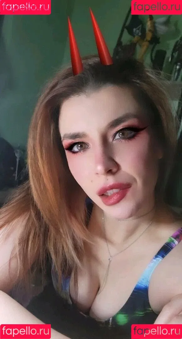 Kat Gunn Onlyfans Photo Gallery 