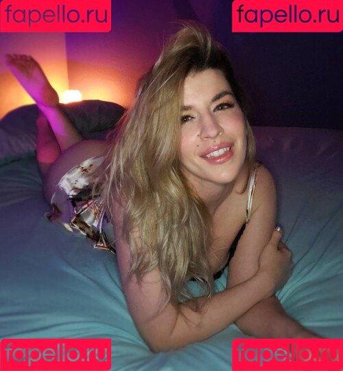 Kat Gunn Onlyfans Photo Gallery 