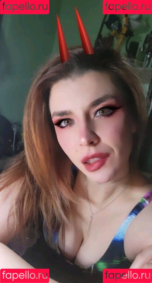 Kat Gunn Onlyfans Photo Gallery 