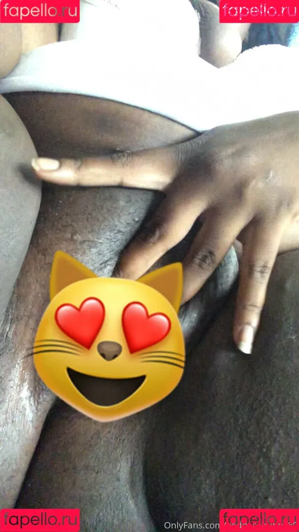 kianakakez Onlyfans Photo Gallery 