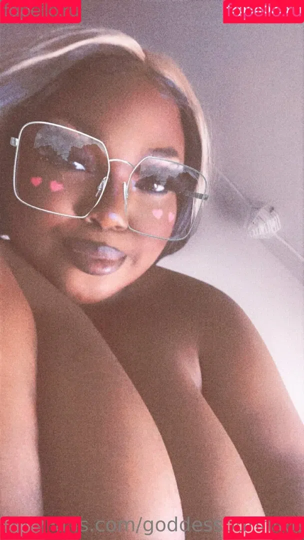kianakakez Onlyfans Photo Gallery 