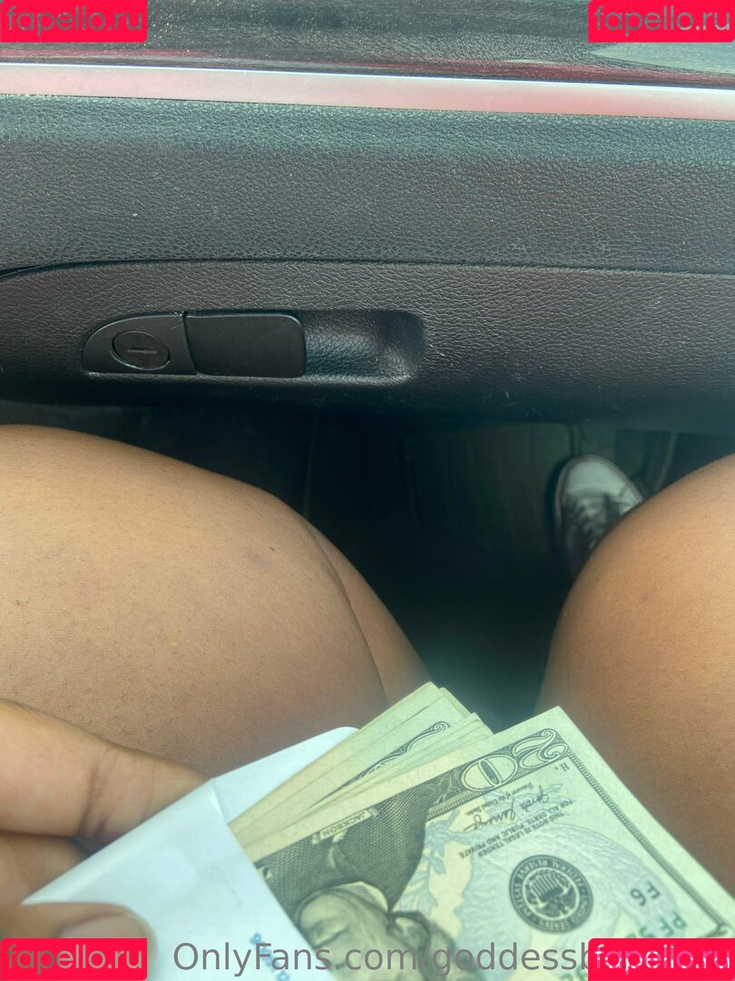 kianakakez Onlyfans Photo Gallery 