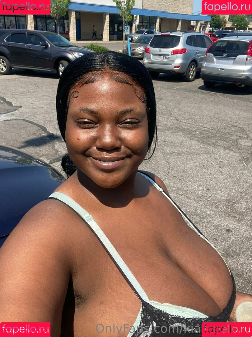 kianakakez Onlyfans Photo Gallery 