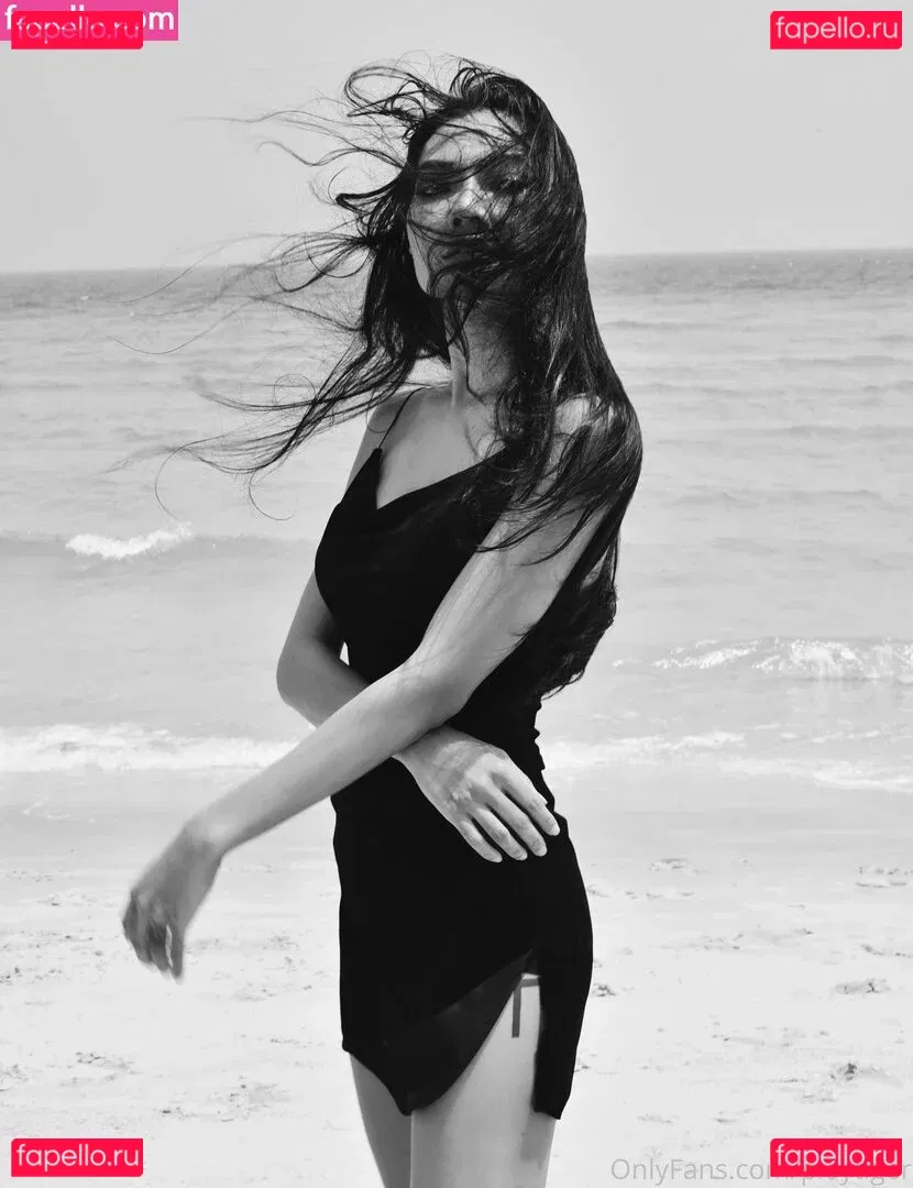 ploytiger Onlyfans Photo Gallery 