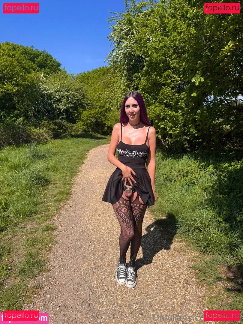 wollip Onlyfans Photo Gallery 