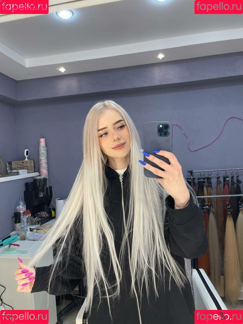 Sveta Sollar Onlyfans Photo Gallery 