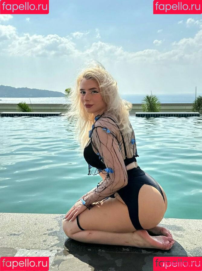 Sveta Sollar Onlyfans Photo Gallery 