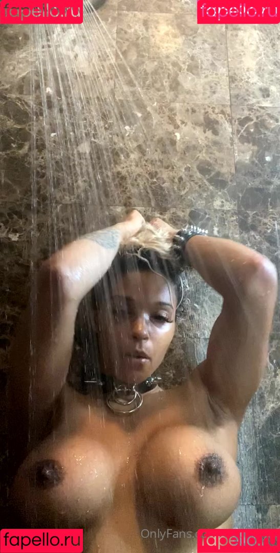 Dabofkya Onlyfans Photo Gallery 