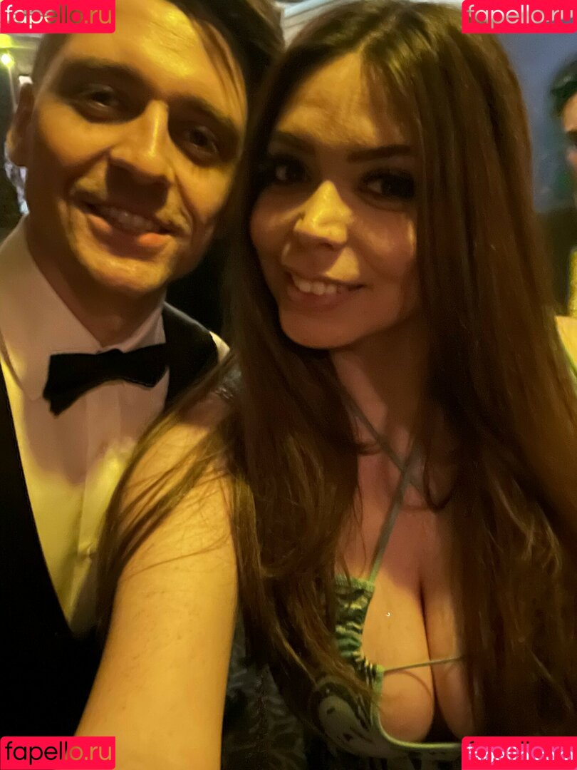 Adept Onlyfans Photo Gallery 