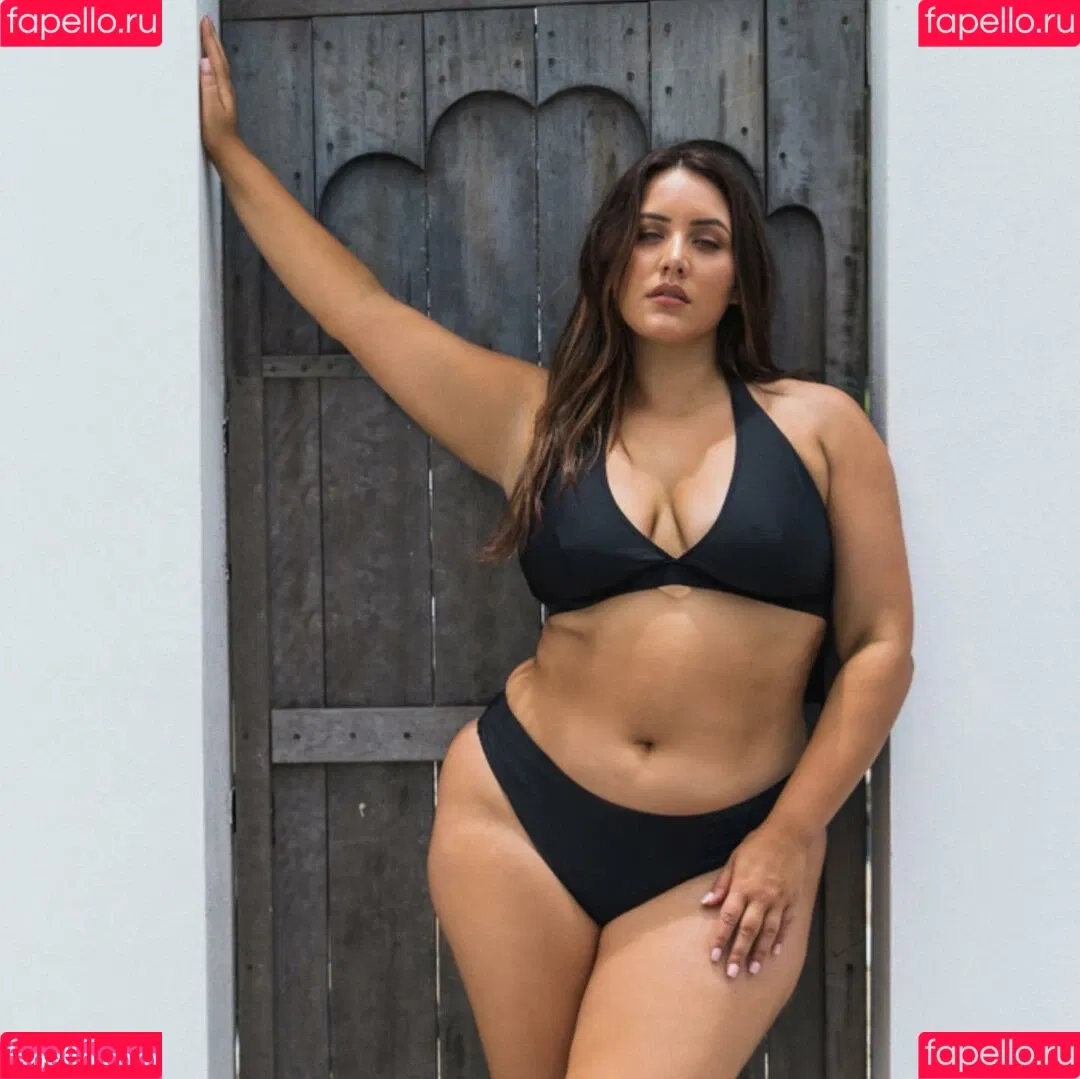 Yasmine MInovski Onlyfans Photo Gallery 