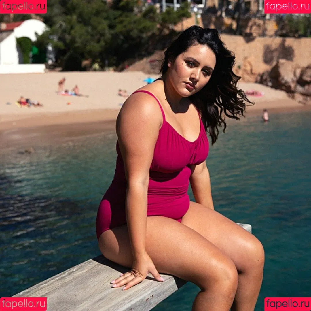 Yasmine MInovski Onlyfans Photo Gallery 