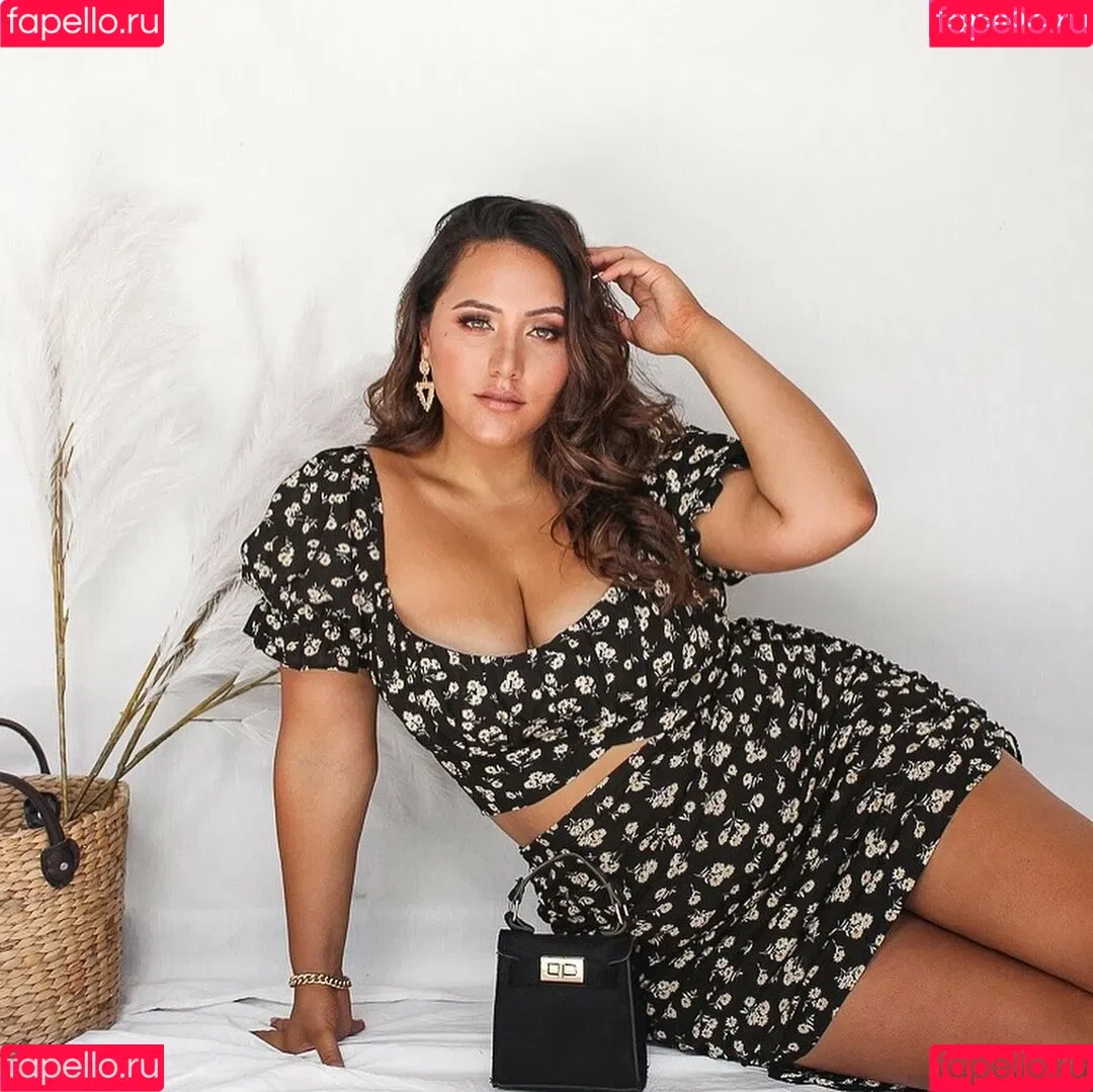 Yasmine MInovski Onlyfans Photo Gallery 