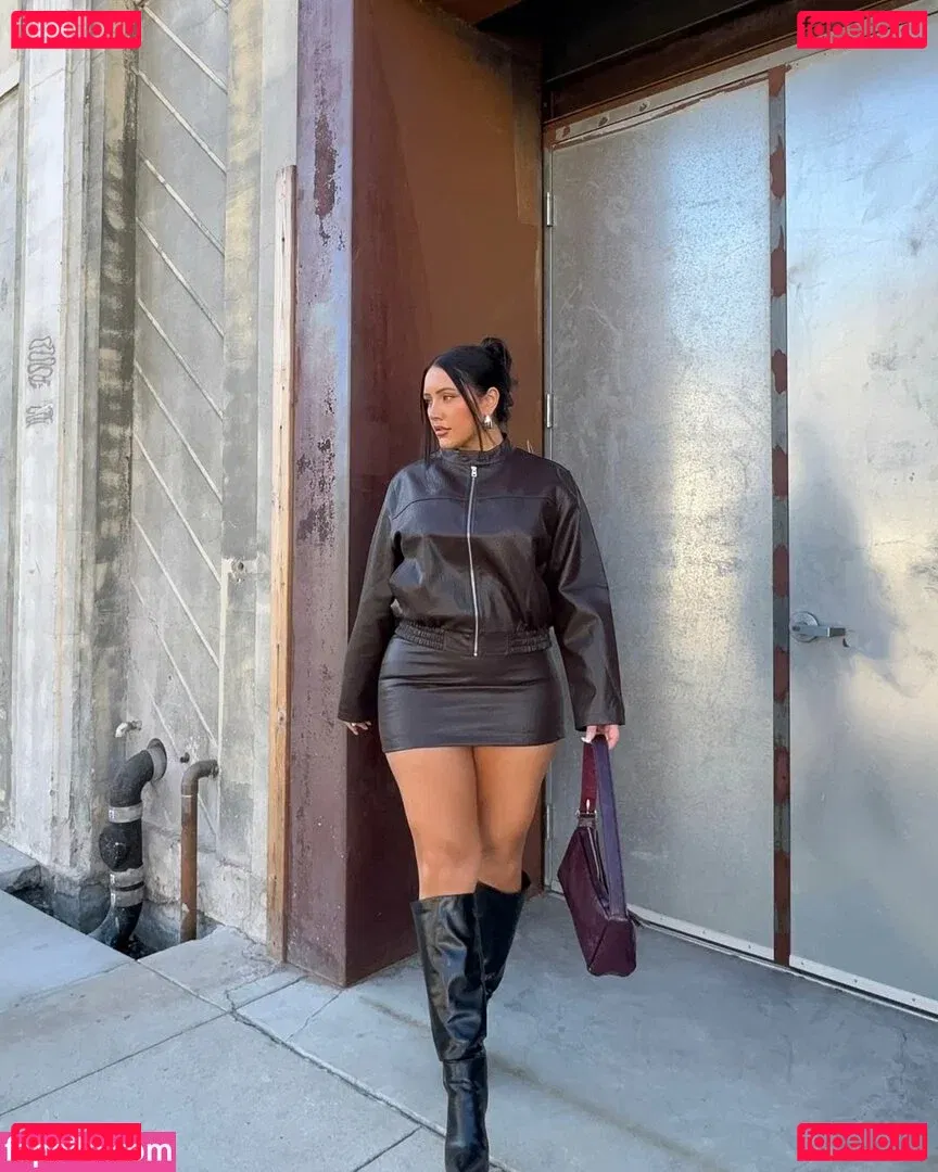 Yasmine MInovski Onlyfans Photo Gallery 