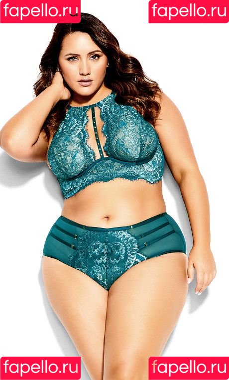 Yasmine MInovski Onlyfans Photo Gallery 