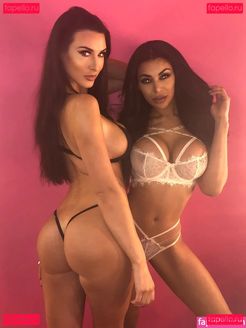 oliviaberzinc Onlyfans Photo Gallery 