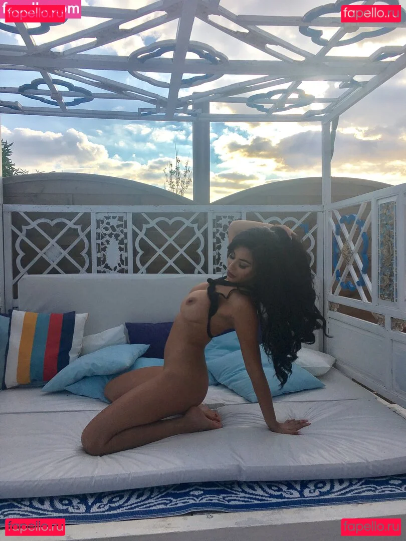 oliviaberzinc Onlyfans Photo Gallery 