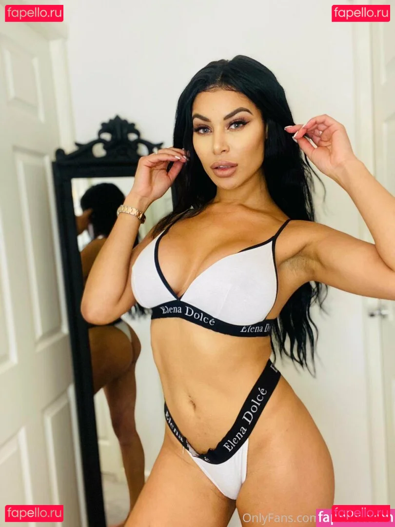 oliviaberzinc Onlyfans Photo Gallery 