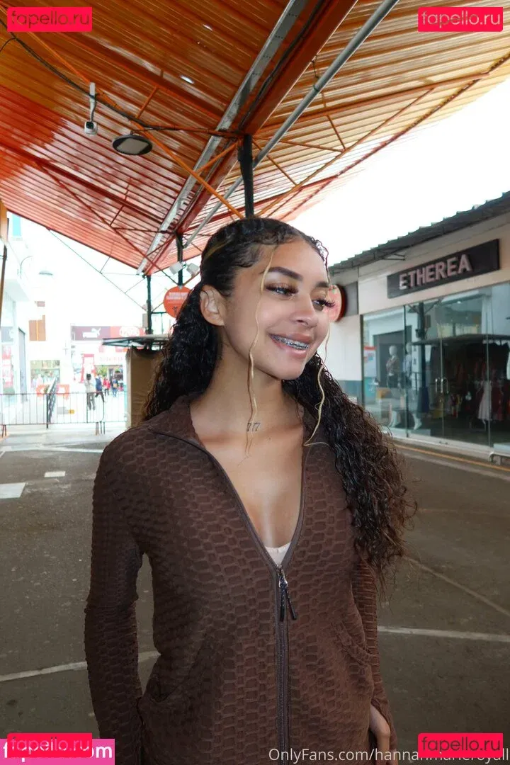 Hannahmarieroyal Onlyfans Photo Gallery 