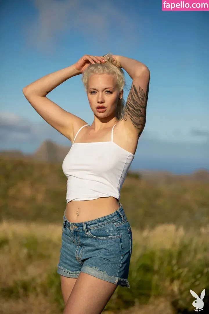 Lisa Modpali Onlyfans Photo Gallery 