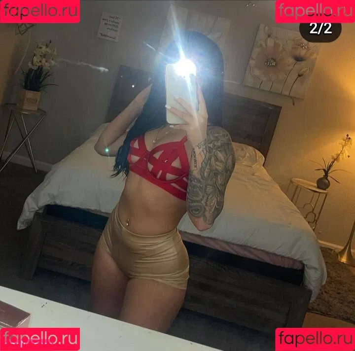 clauguzman Onlyfans Photo Gallery 