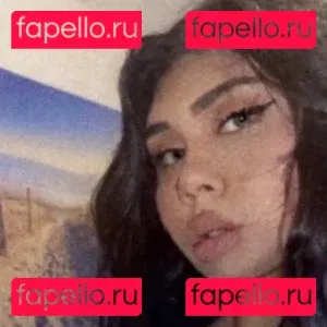 clauguzman Onlyfans Photo Gallery 