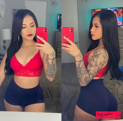 clauguzman Nude Onlyfans Photo 12