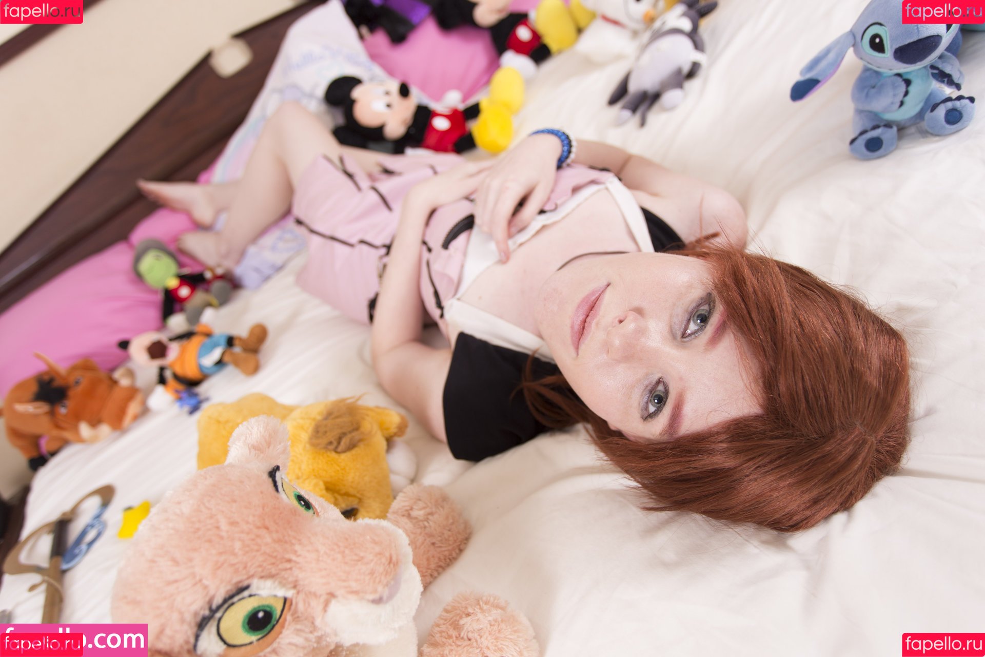 Sleeping Queen Onlyfans Photo Gallery 