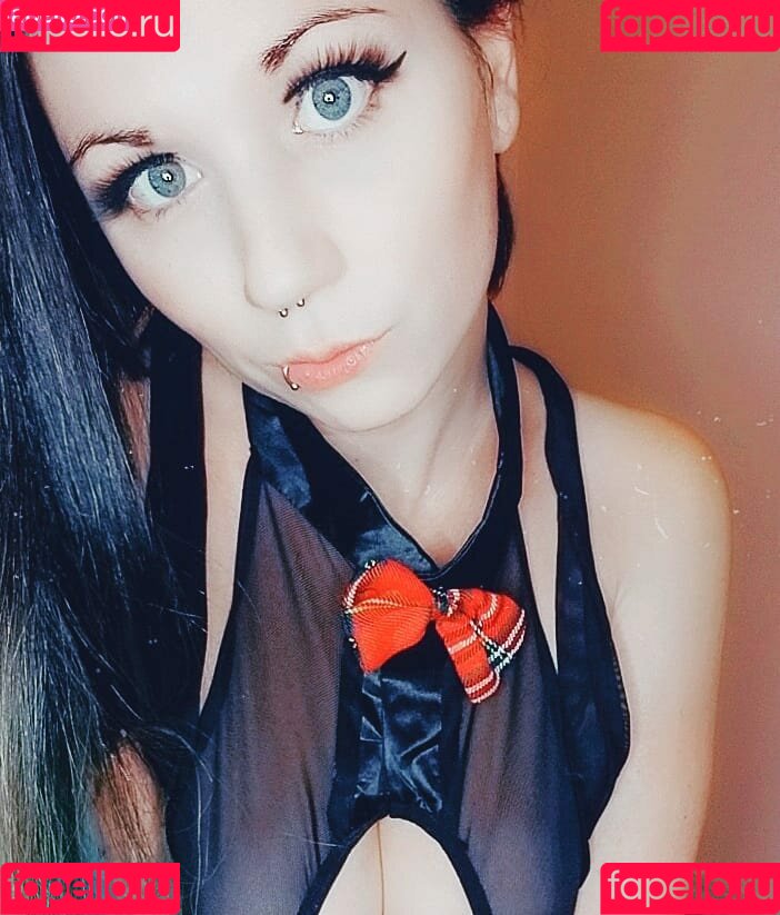 wetrosie Onlyfans Photo Gallery 