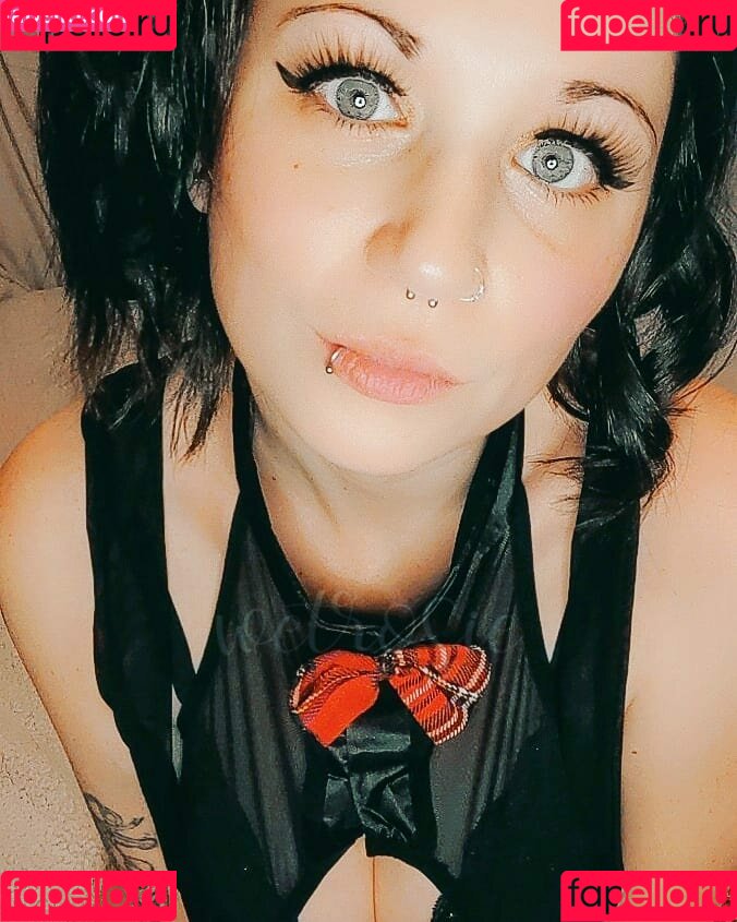 wetrosie Onlyfans Photo Gallery 