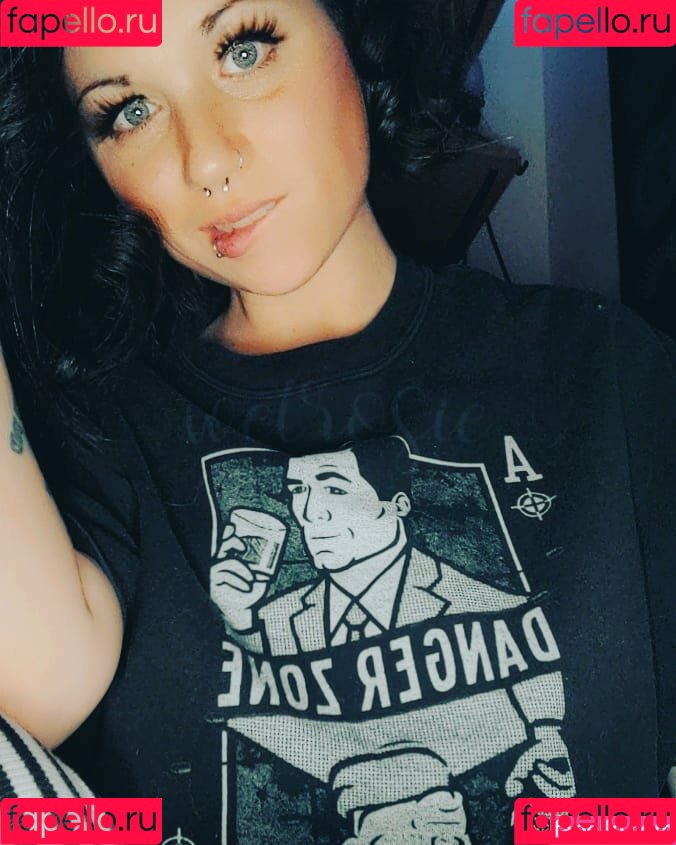 wetrosie Onlyfans Photo Gallery 