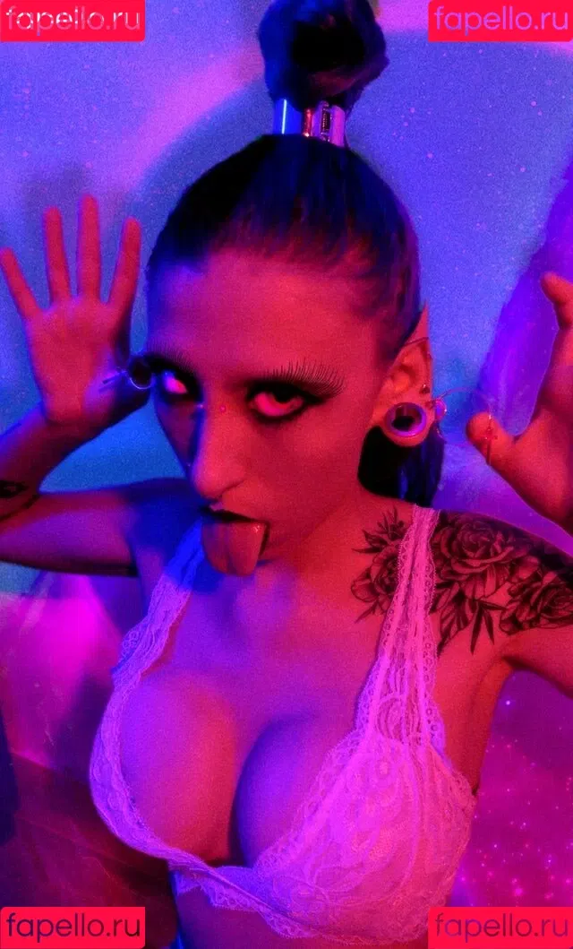 Missmushrooms Onlyfans Photo Gallery 