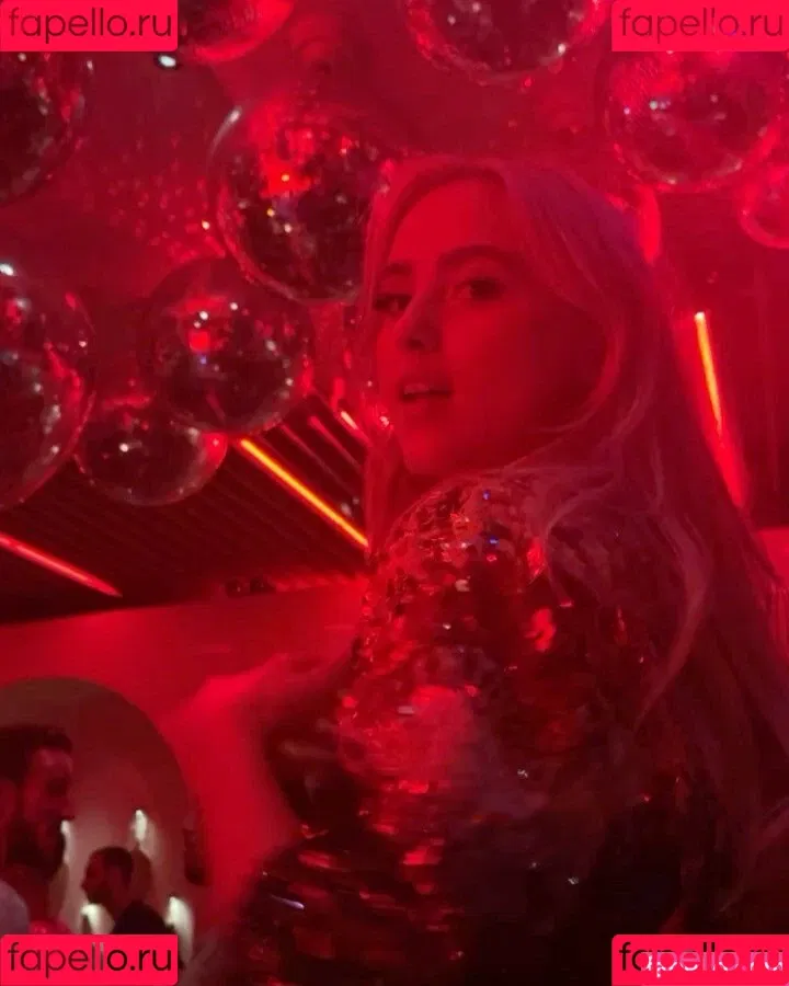 Kathryn Newton Onlyfans Photo Gallery 