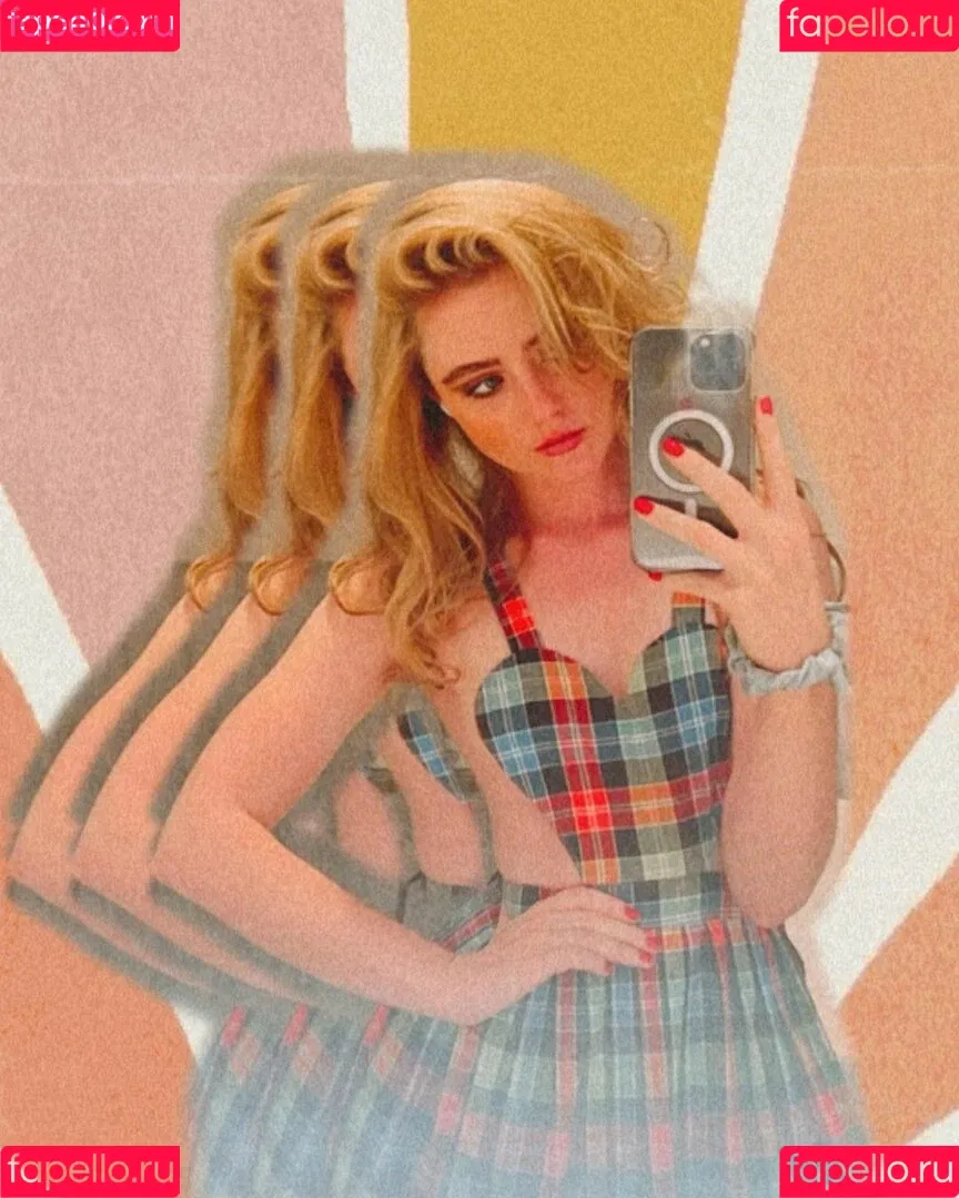 Kathryn Newton Onlyfans Photo Gallery 