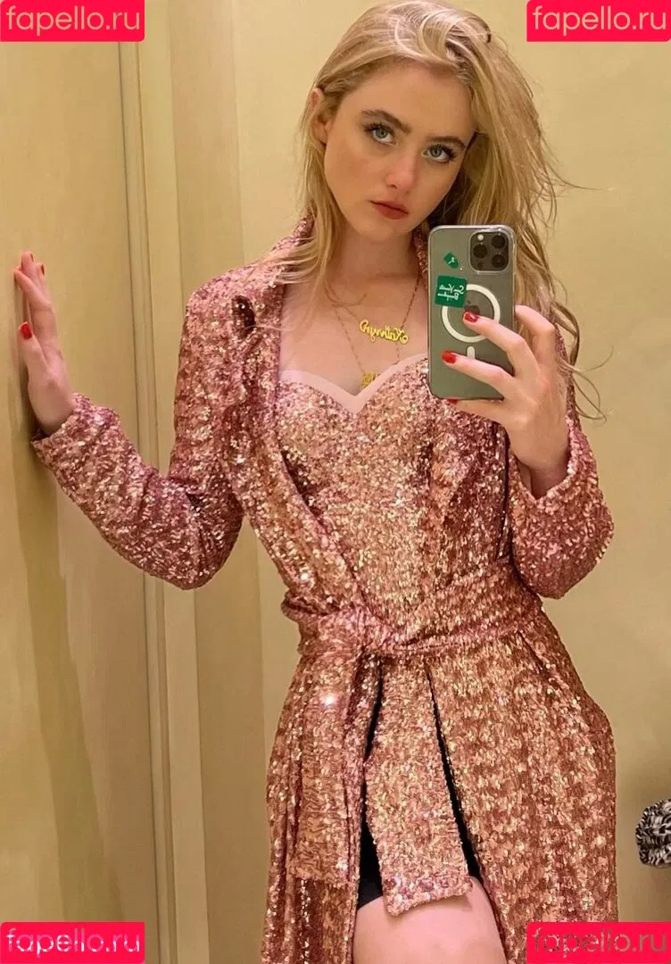 Kathryn Newton Onlyfans Photo Gallery 