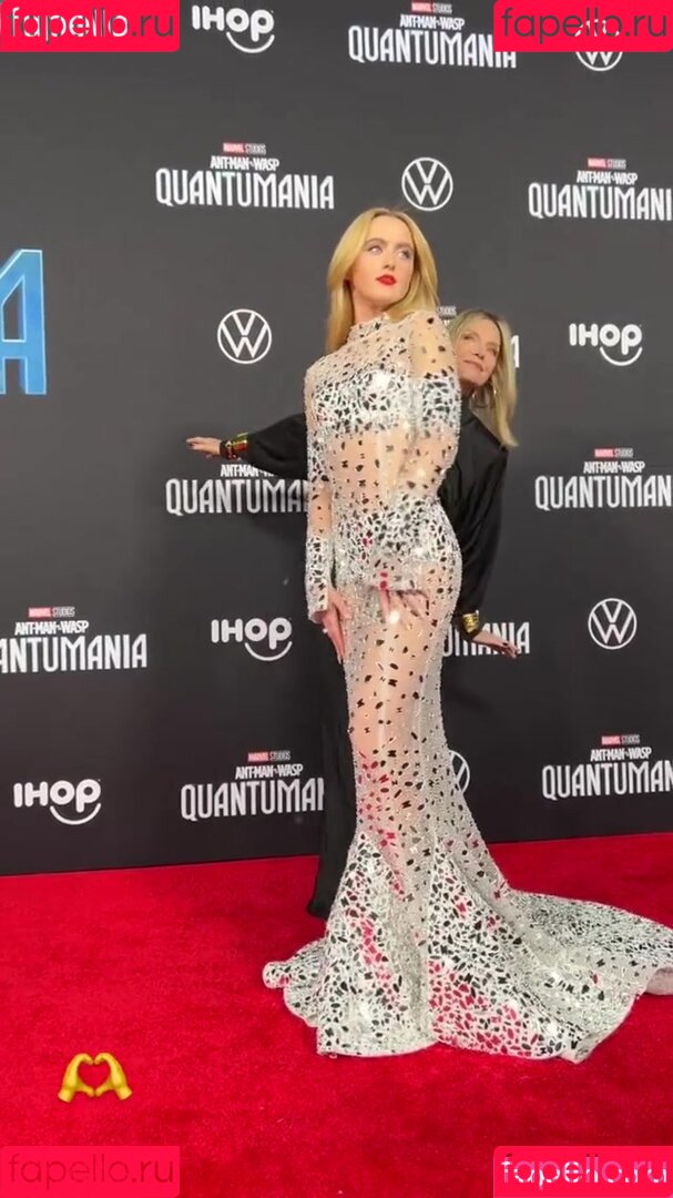 Kathryn Newton Onlyfans Photo Gallery 