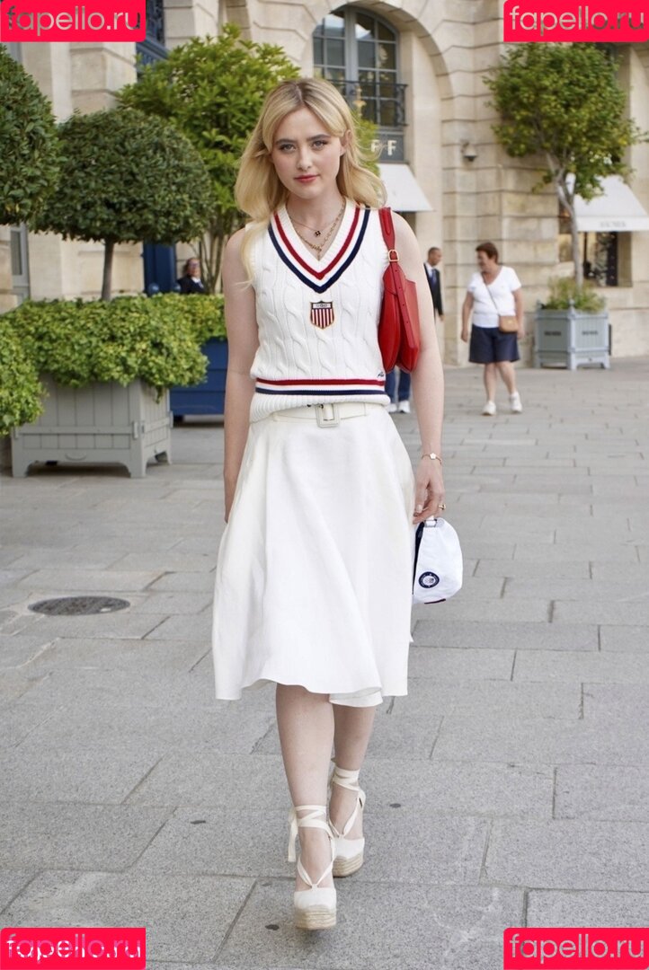 Kathryn Newton Onlyfans Photo Gallery 