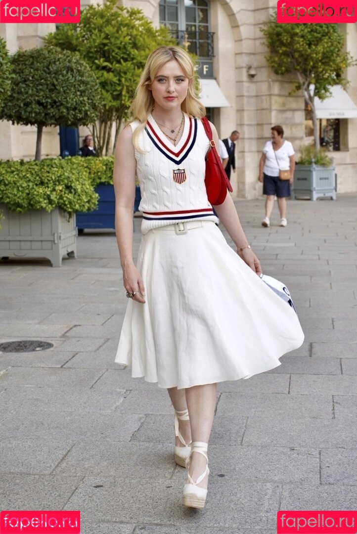 Kathryn Newton Onlyfans Photo Gallery 