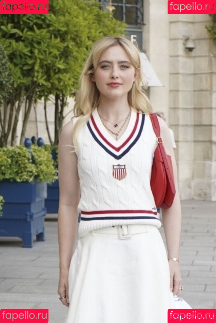 Kathryn Newton Onlyfans Photo Gallery 